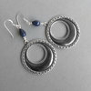 „Circle Blue“ Große Silber Ohrhänger mit Saphirtropfen VERKAUFT