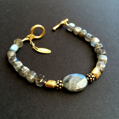 "Mystic Sea" Labradorite bracelet silver vermeil