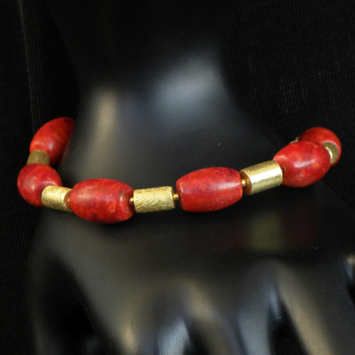 "Red Barrels Gold" Koralle Armband vergoldet